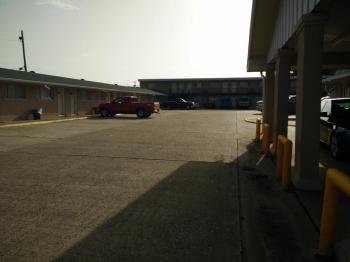 Burton's Gatehouse Inn